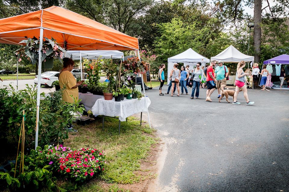 Heights Epicurean Farmers Market photo 4