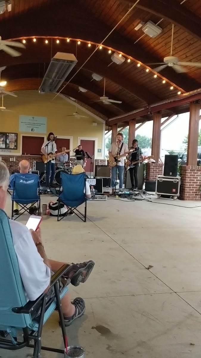 Fountain Inn Farmers Market photo 3