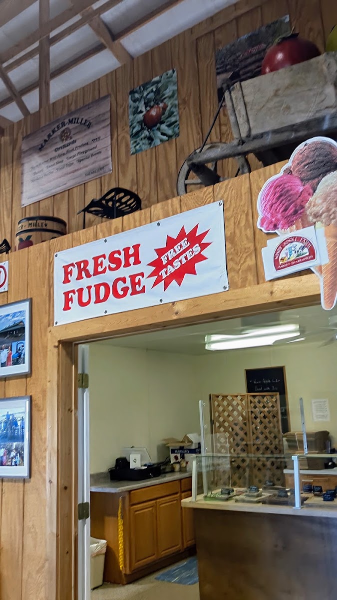 Marker Miller Orchards Farm Market and Bakery photo 4