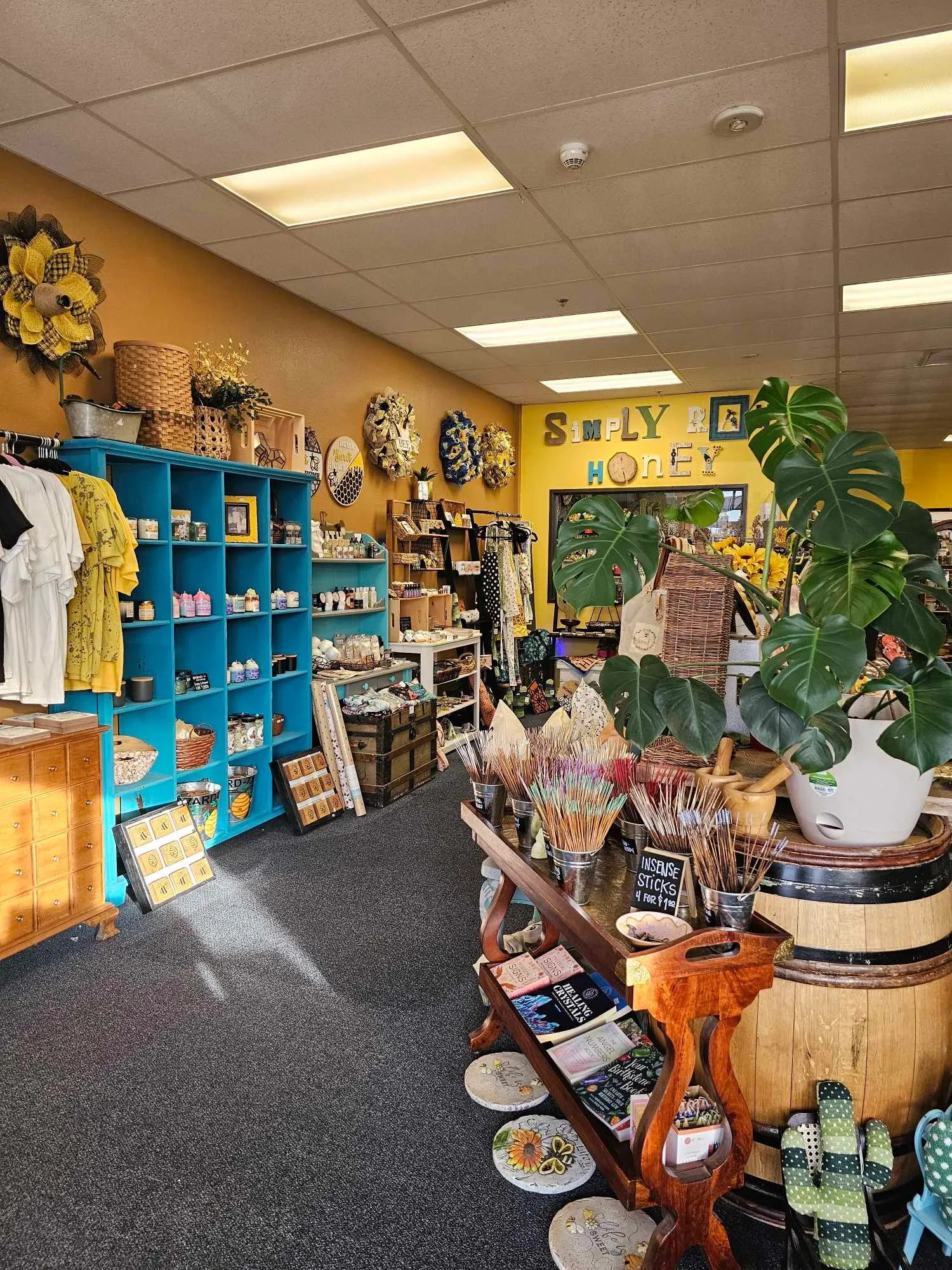 Simply Raw Honey Boutique