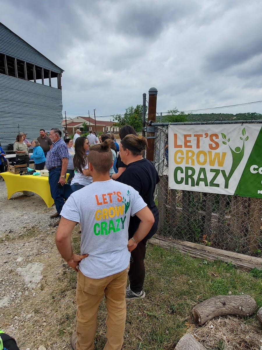 Let's Grow Crazy photo 3