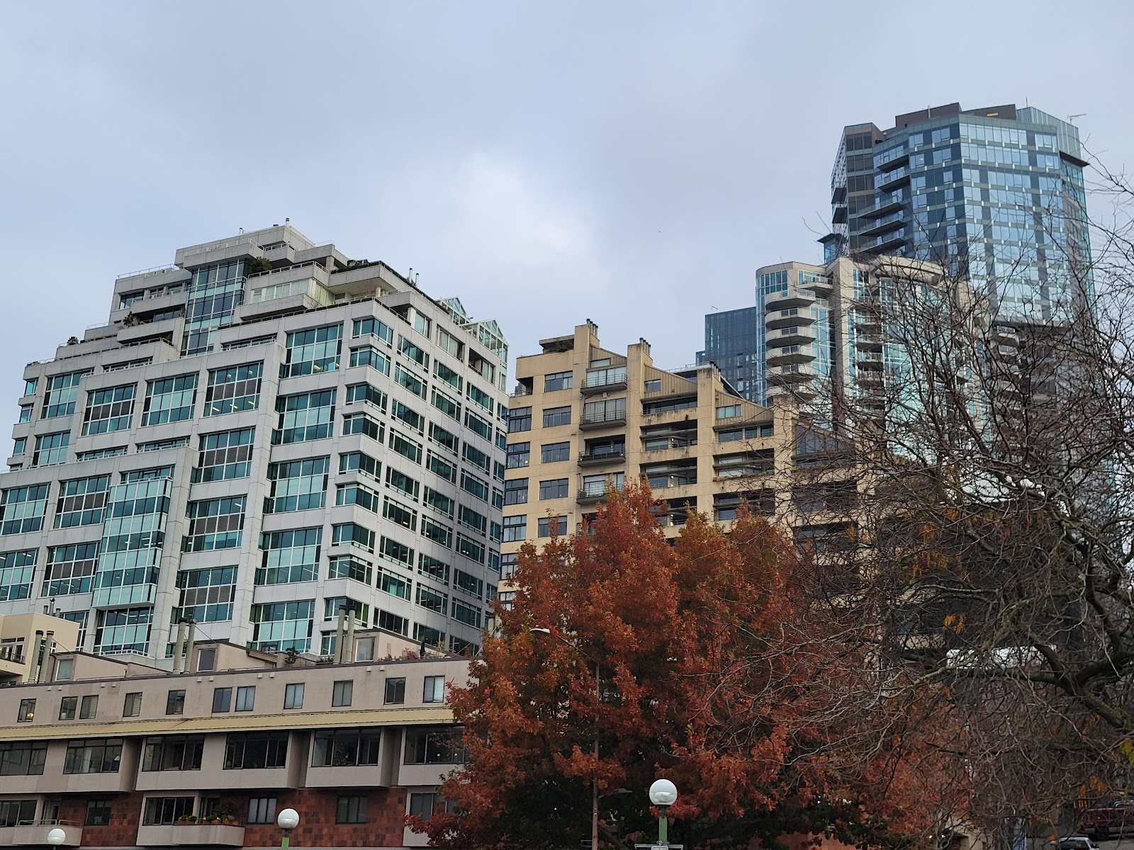 Pike Place Market Express @ Seattle City Hall photo 2