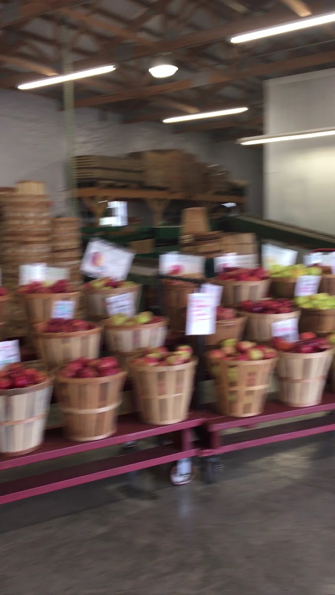 Lewis Orchards and Farm Market photo 2