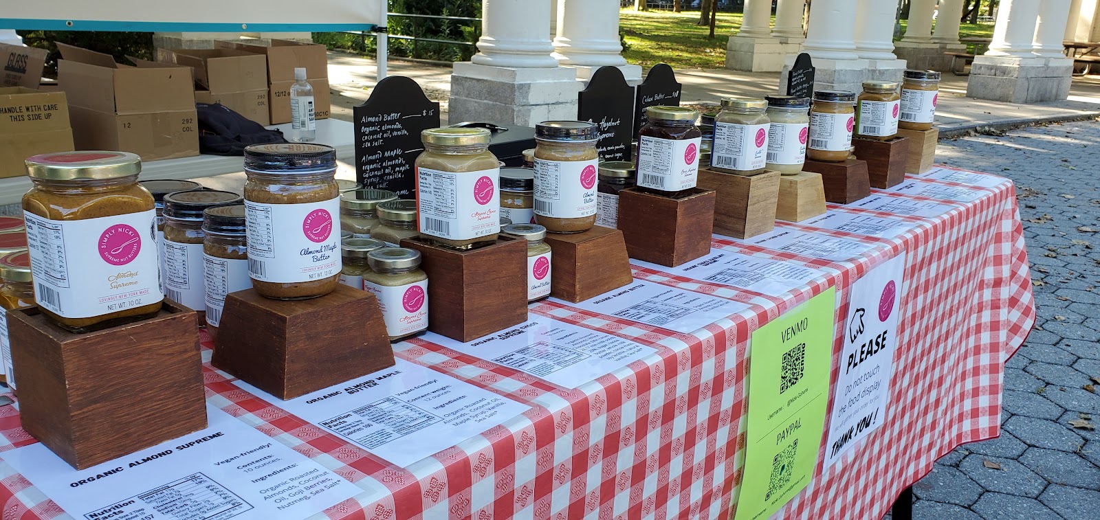 Down to Earth McGolrick Park Farmers Market photo 3