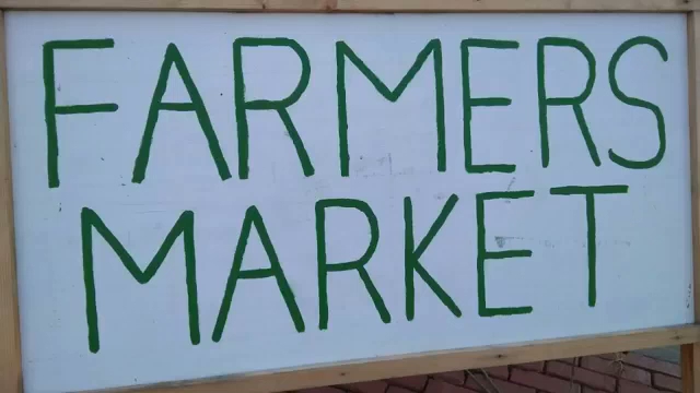 Harrisonville Farmers & Artists Market photo 2