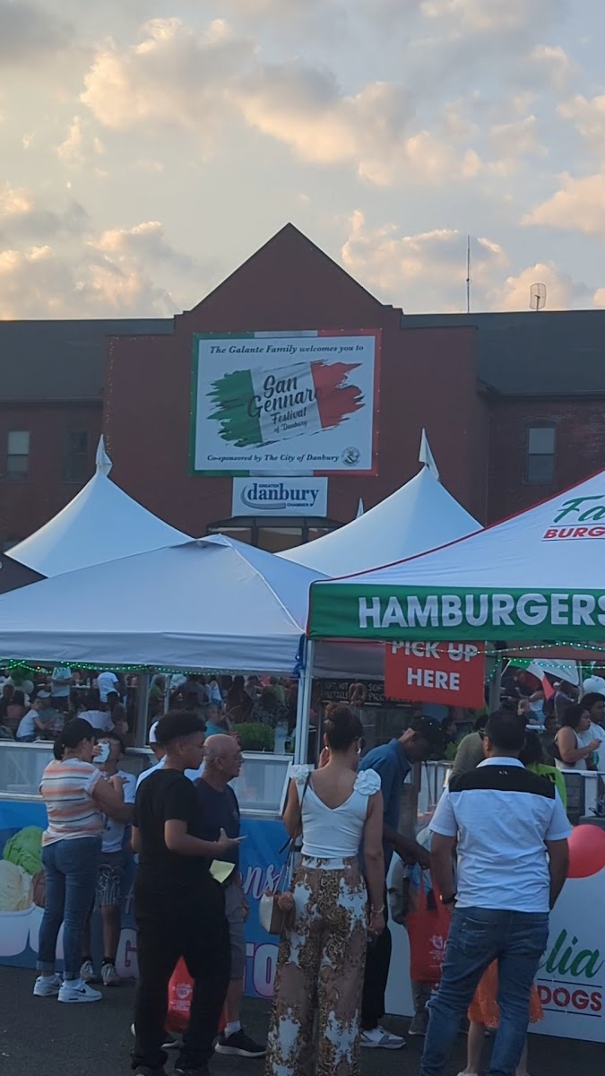 Danbury Farmers' Market photo 3