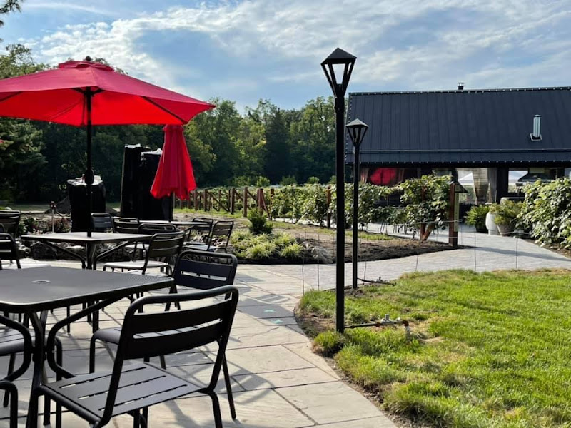 Ørchard Farm Stand - Catawba Island