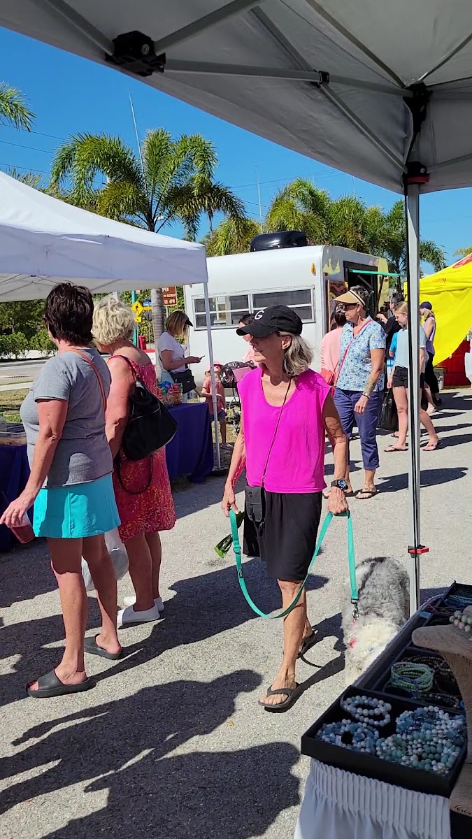 Beach Baptist Farmers Market Fort Myers Beach photo 3