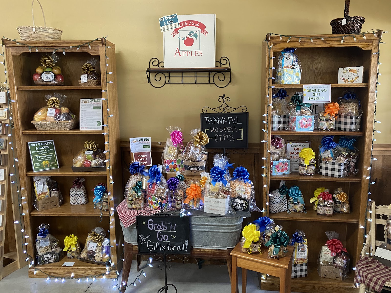 Flinchbaughs Orchard and Farm Market photo 2