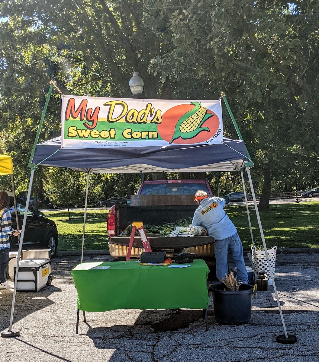 38th & Meridian Farmer's Market photo 2