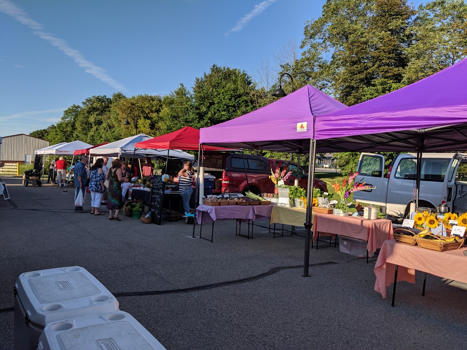 38th & Meridian Farmer's Market photo 3