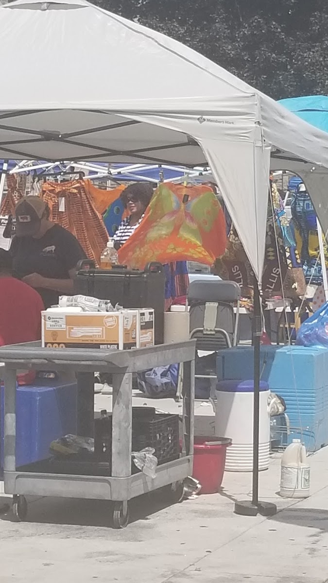 State Center Community Farmers' Market photo 2