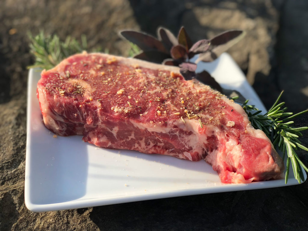 Eola Crest Cattle & 71X Farmstore