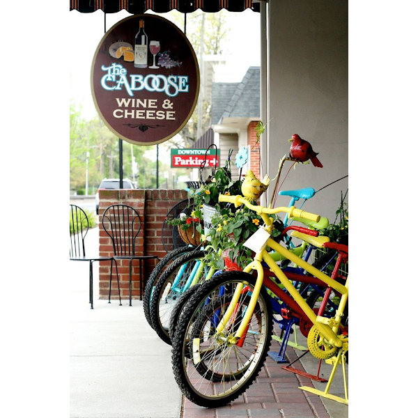 The Caboose Market & Cafe