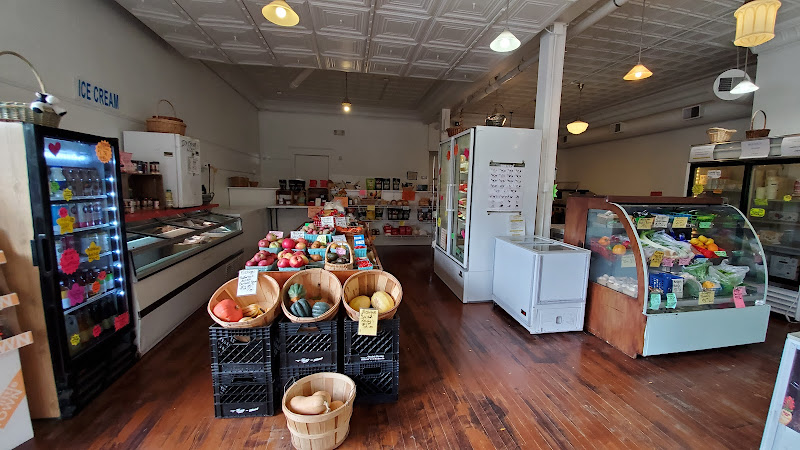 Rakowski Family Farm Market