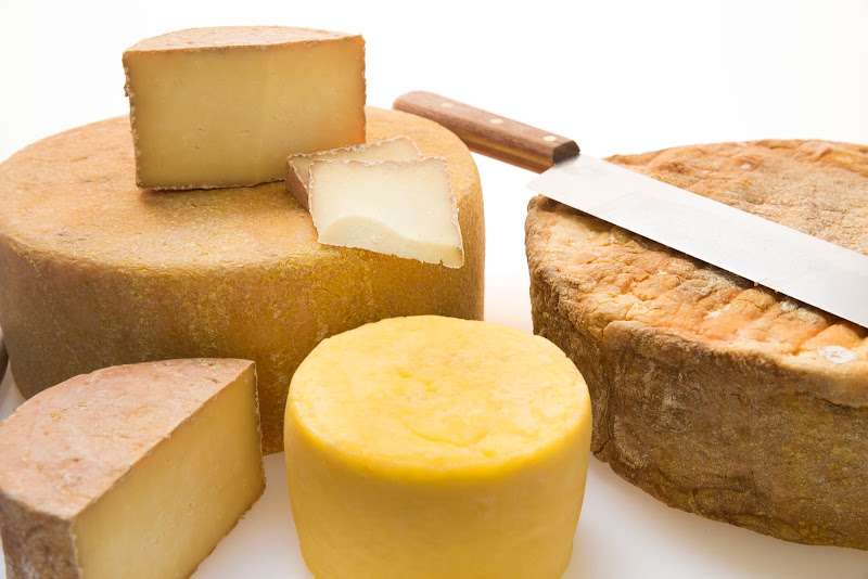 Dos Lunas Artisan Cheese