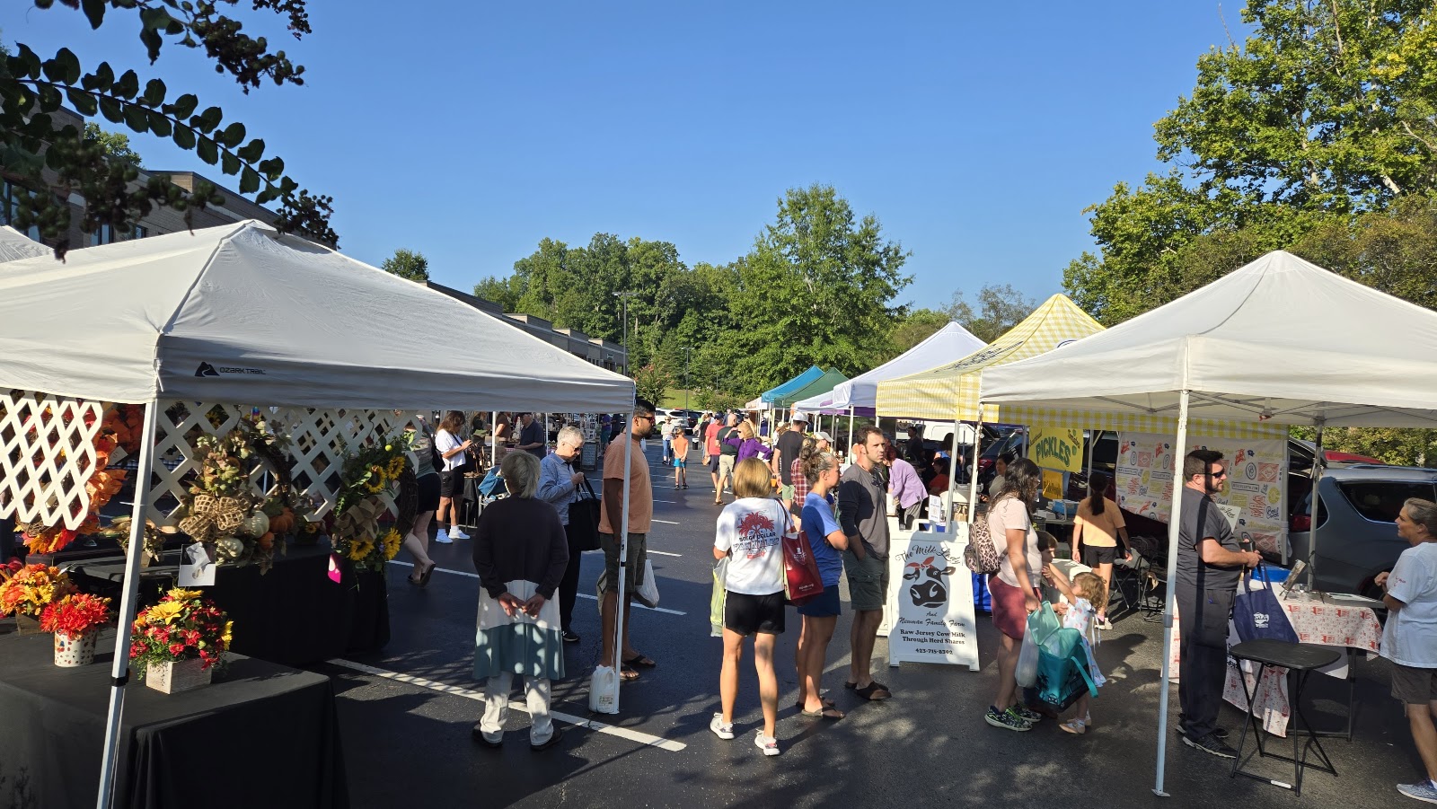 Dixie Lee Farmers Market photo 2