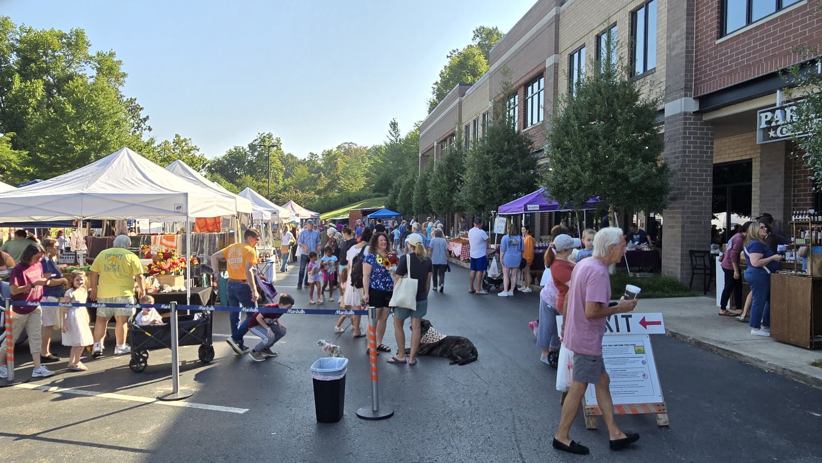 Dixie Lee Farmers Market photo 4