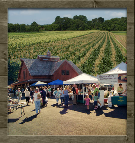 Milford Woodmont Farmers' Market at the Robert Treat Farm