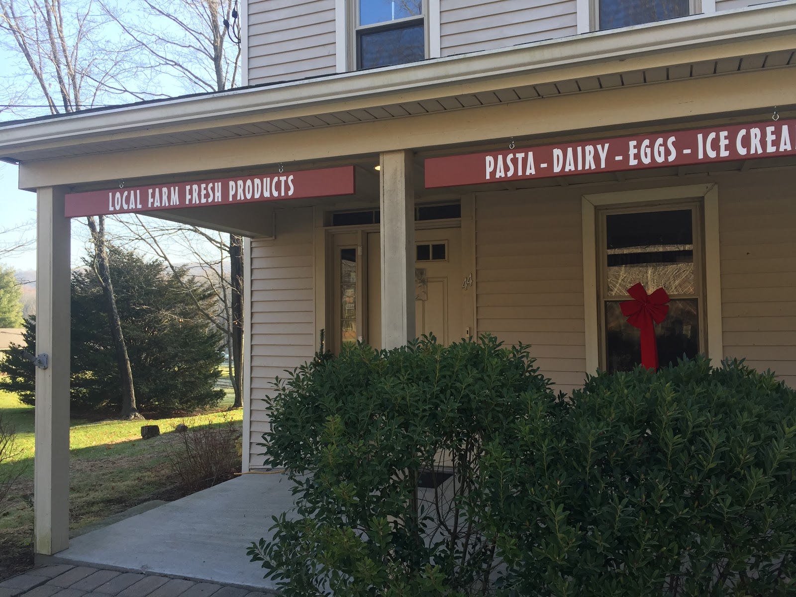 Six Paca Farm photo 2