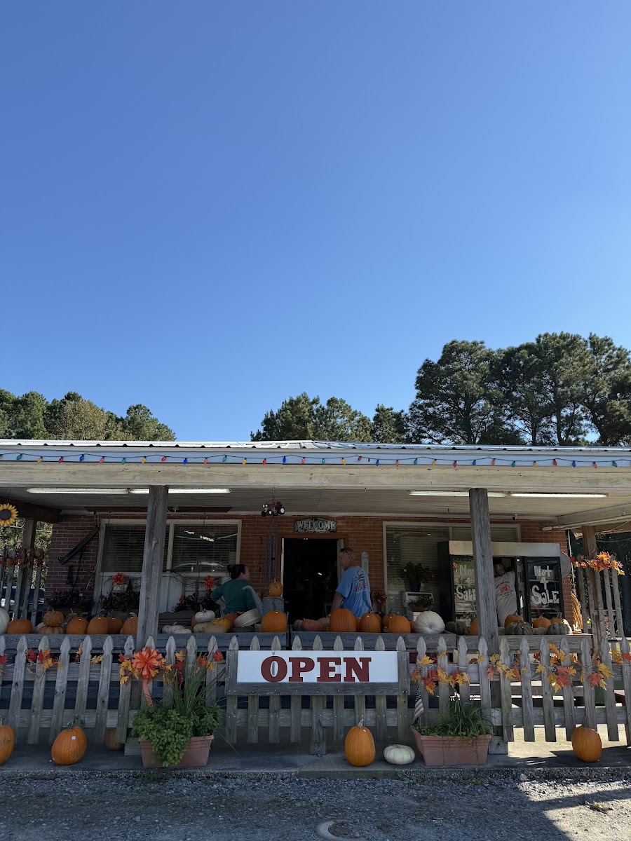 Johnson Family Produce and General Store photo 11
