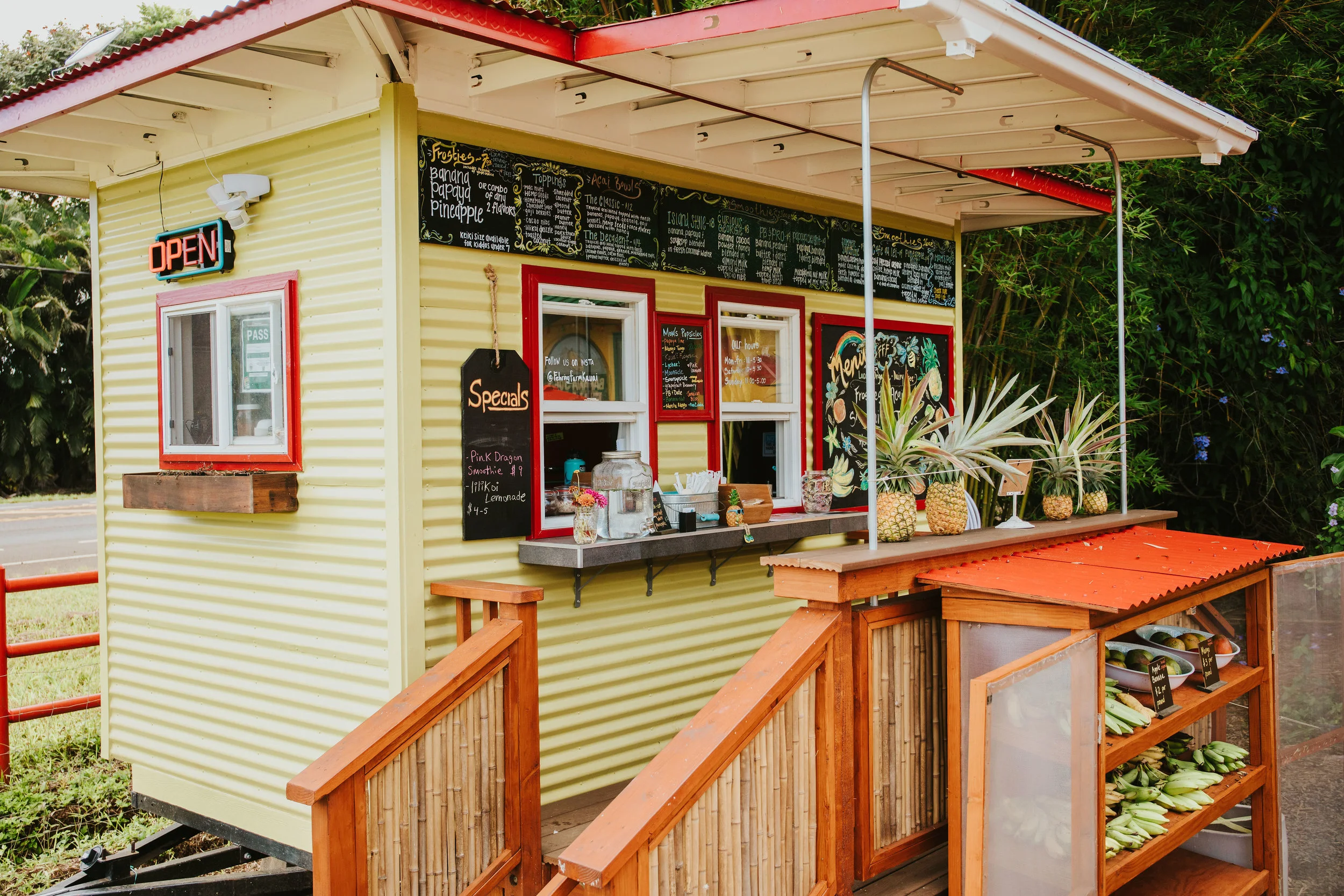 Aloha Ola Farms – Farmstand @ Anaina Hou Community Park