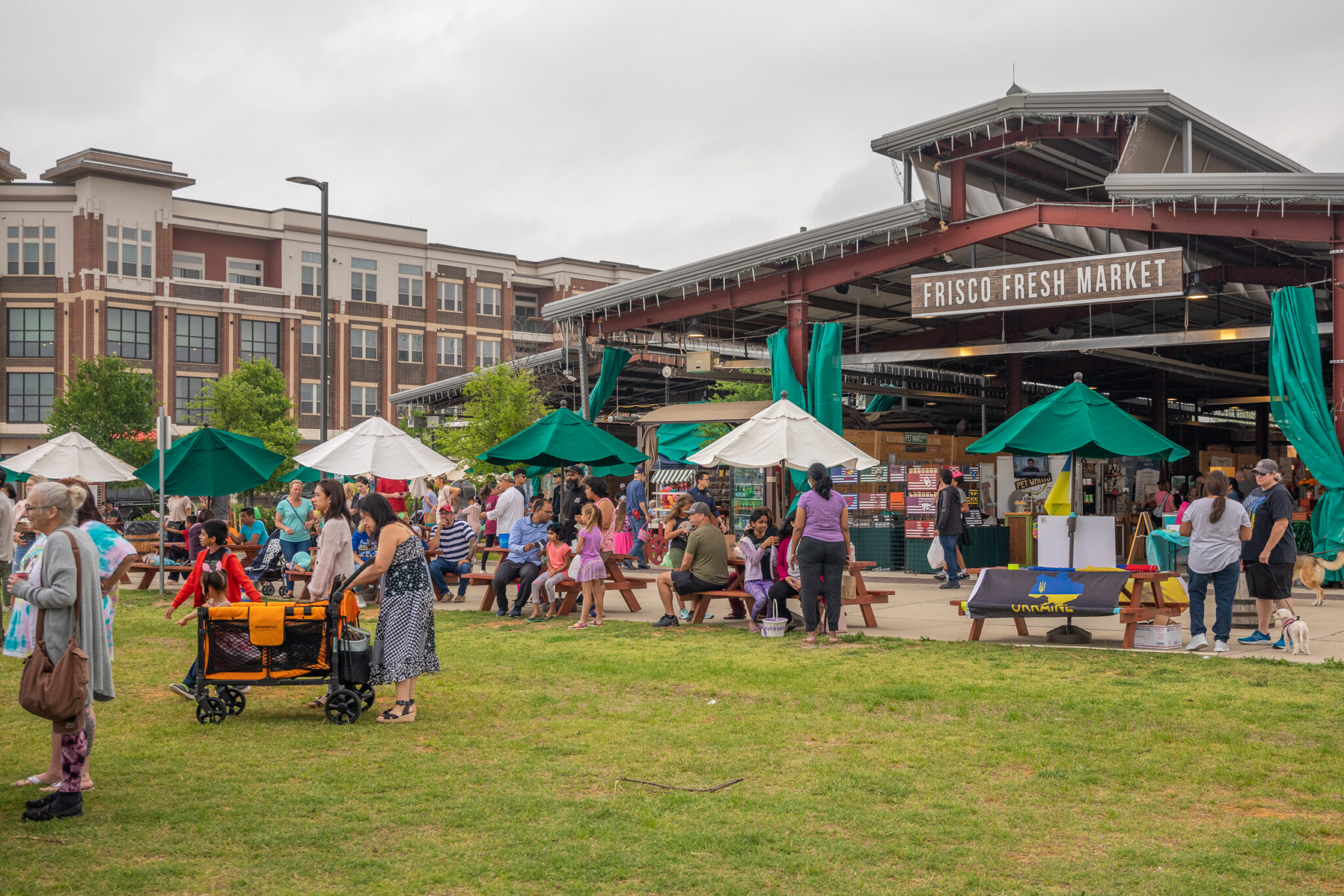 Frisco Fresh Market photo 3