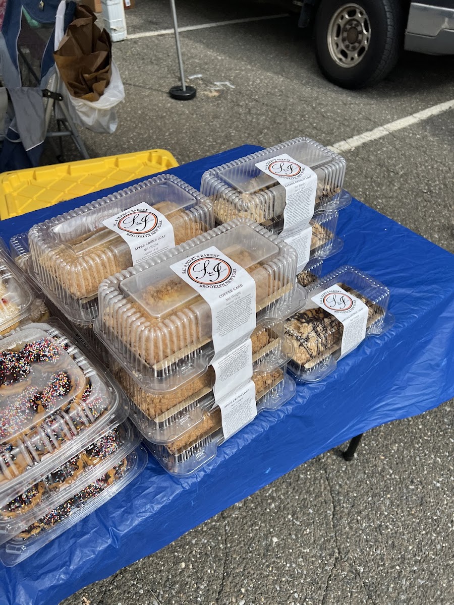 Huntington Village Farmers Market photo 2