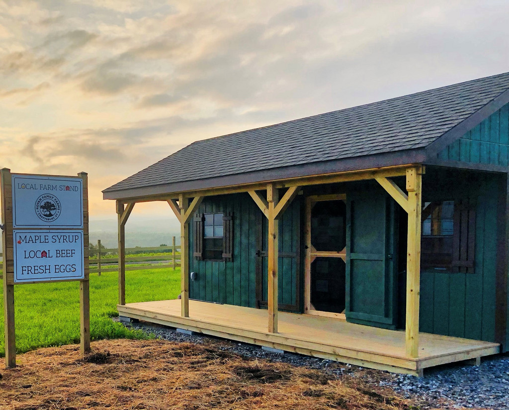 Royan Family Farm Stand